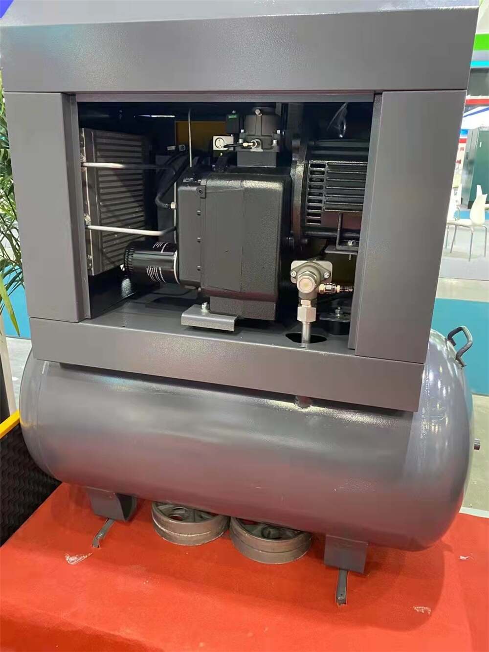 Single Phase Mini Electric Mobile 220/230/240V 8 Bar~10 bar 4 kW 5.5 HP Rotary Screw Air Compressor for Vehicles Painting