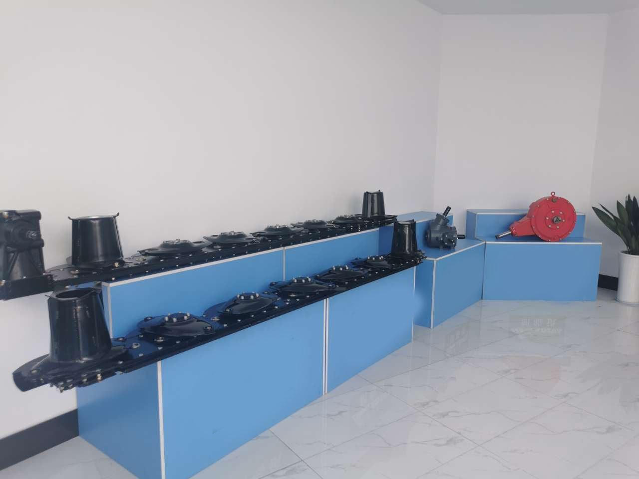 Fertilizer Broadcaster Double Disc Fertilizer Seeder Gearbox Speed Reducer Fertilizer Seeder Gear Drive Gearbox