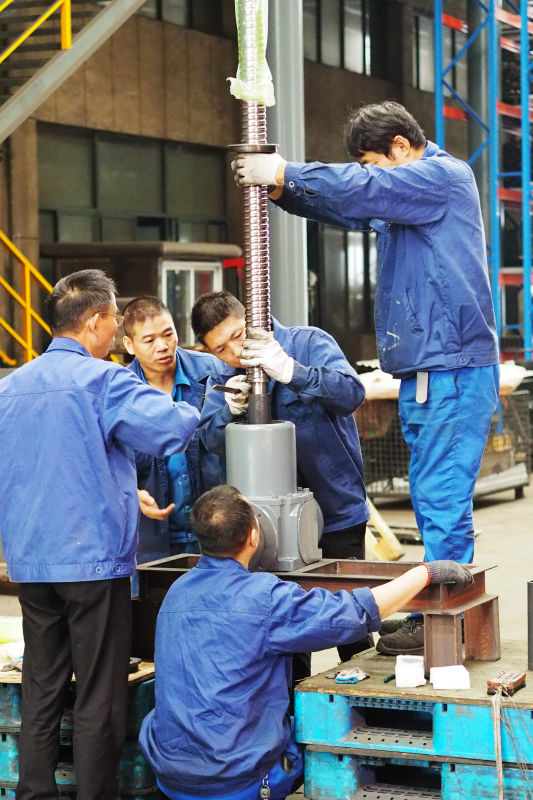 PG100-P6-F2-K-E-X-1500 High Gear Ratio Clevis End Translating Screw Jack for Construction