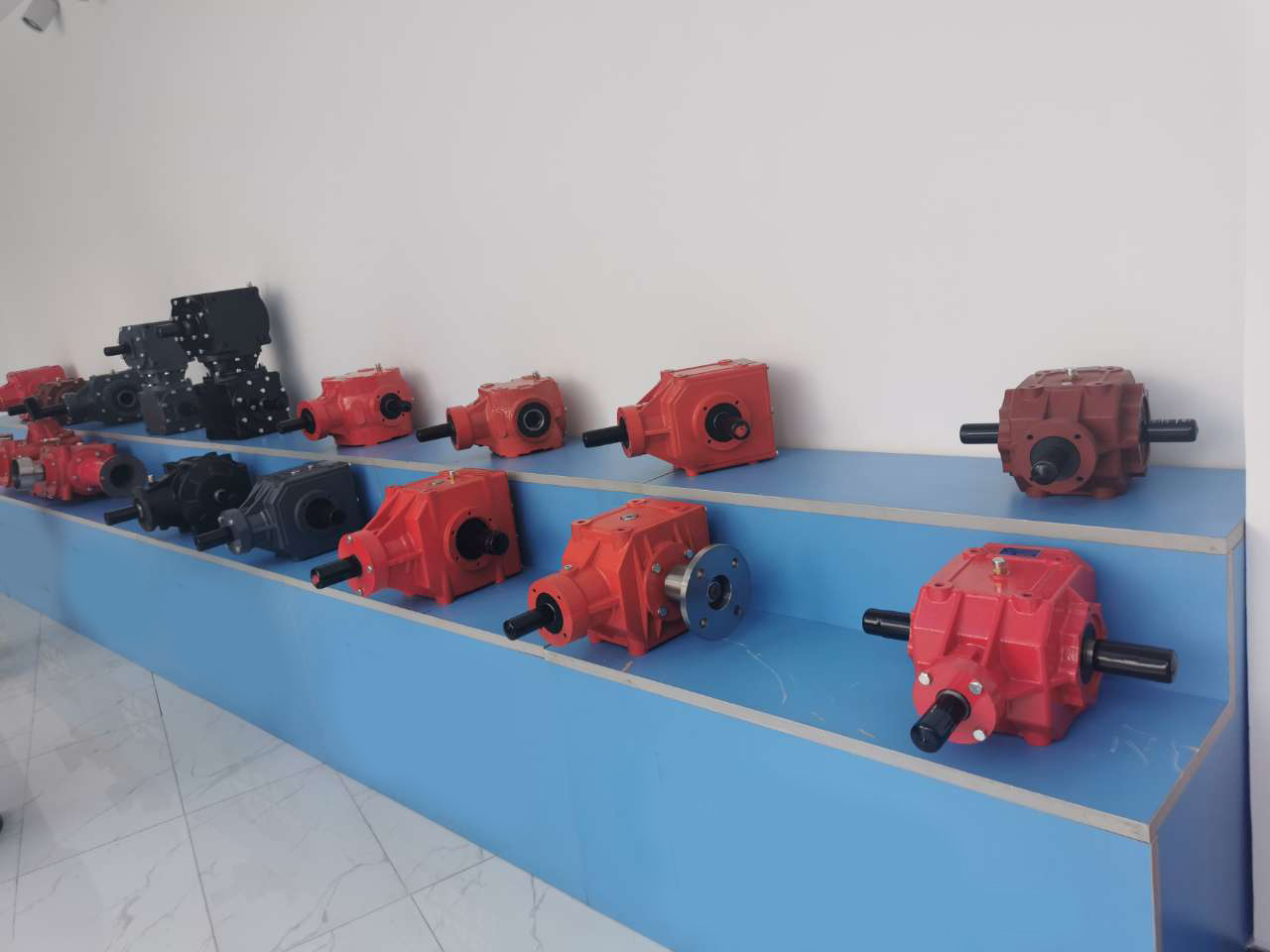 Fertilizer Broadcaster Double Disc Fertilizer Seeder Gearbox Speed Reducer Fertilizer Seeder Gear Drive Gearbox