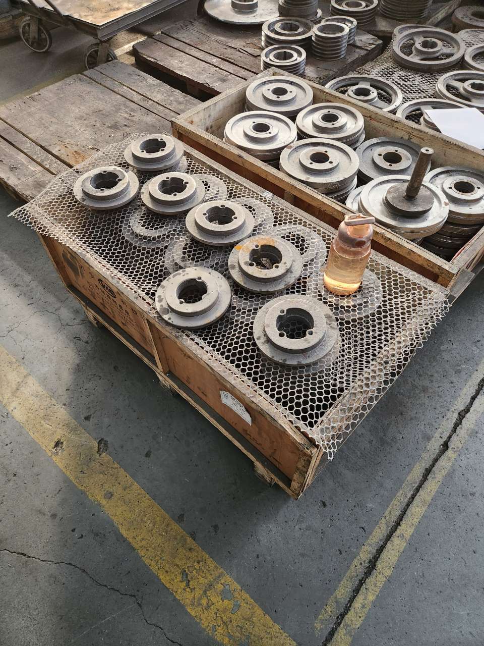 Customized Transmission All Size Type European/American Standard Sheave Wheel V Belt Timing Idler Casting Forging Pulley